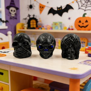Lampe Crâne Lumineuse en PVC Blanc et Noir pour Halloween, Décoration Portable avec Deux Crânes, Veilleuse LED pour Décoration d'Halloween - Product Image 4