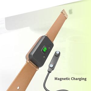 <span class=keywords><strong>Reloj</strong></span> Inteligente Impermeable <span class=keywords><strong>con</strong></span> Brazalete, Auriculares Inalámbricos Bluetooth 2 en 1, Brazalete Deportivo Inteligente <span class=keywords><strong>con</strong></span> Carga Magnética Invisible - Product Image 4