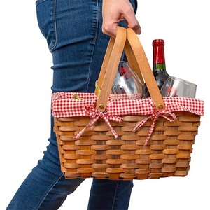 Picknickkorb aus Naturwattemühle mit Doppelgriffen und roter und weißer Gingham-Decke-Beleuchtung - Product Image 5