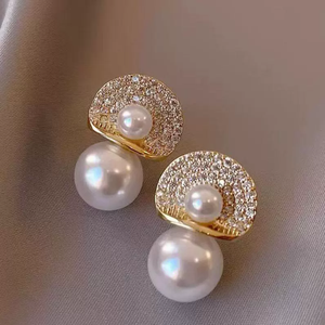 <span class=keywords><strong>Boucles</strong></span> <span class=keywords><strong>d</strong></span>'<span class=keywords><strong>oreilles</strong></span> en perles de créateur de mode, <span class=keywords><strong>boucles</strong></span> <span class=keywords><strong>d</strong></span>'<span class=keywords><strong>oreilles</strong></span> en diamant pour femmes, vente en gros N2308055 - Product Image 5