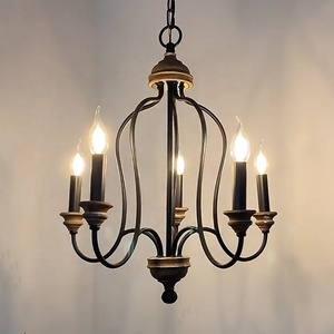 Lampadario <span class=keywords><strong>in</strong></span> <span class=keywords><strong>legno</strong></span> nero a 5 luci lampadario antico illuminazione vintage lampada a sospensione <span class=keywords><strong>in</strong></span> <span class=keywords><strong>legno</strong></span> per hotel - Product Image 4