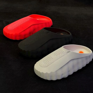 Sandales Mind 001 Slide Slides Slippers en caoutchouc souple, mules confortables, sabots noirs, rouges, gris clair, gris fumé, gris sable - Product Image 1