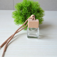 Bouteilles de parfum pour voiture en verre de forme carrée, pendentif, 8 ml, diffuseur de parfum vide pour voiture suspendu