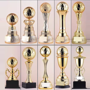 Trofeo di Cristallo a Forma di Stella di Alta Qualità, Premi in Metallo Personalizzabili con Logo, Trofei e Medaglie per Competizioni - Product Image 3