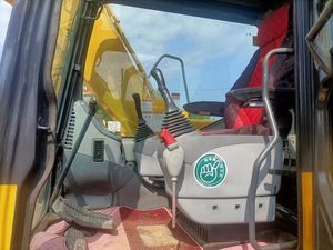 Excavadora de oruga mediana Komatsu PC130 con certificación CE, excavadoras hidráulicas de 13 toneladas, excavadora usada japonesa para proyectos pesados - Product Image 4