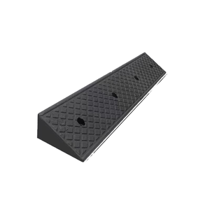 120mm nouvelle arrivée caoutchouc matériel noir <span class=keywords><strong>porte</strong></span> <span class=keywords><strong>rampe</strong></span> <span class=keywords><strong>seuil</strong></span> bordure pierre voiture remorque bordure <span class=keywords><strong>rampe</strong></span> - Product Image 1
