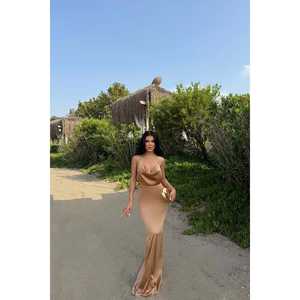 Robe de soirée marron basique avec détail unique au dos - Product Image 3