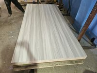 Planches en bois Panneau stratifié en bois de pin pour meubles