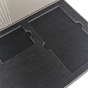 Scatola Regalo di Lusso in Cartone Personalizzata con Logo, Inserto in Velluto EVA, Chiusura Magnetica, Lamina Argento UV per Carte di Credito/Visa - Product Image 5