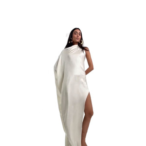 Nuovo Stile 2026: <span class=keywords><strong>Abito</strong></span> <span class=keywords><strong>Lungo</strong></span> <span class=keywords><strong>Bianco</strong></span> Europeo e Americano con Spacco Alto, Elegante Vestito da Sera per Donna, Design Minimalista - Product Image 6