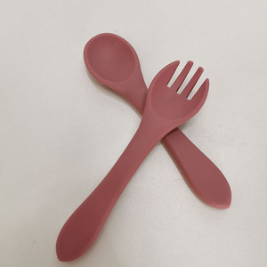 Alta calidad BPA libre de punta suave flexible reutilizable cuchara infantil para la alimentación - Product Image 5