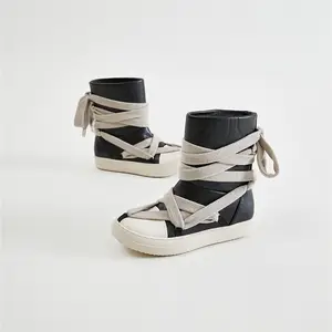 Botas de nieve con cordones para hombre y mujer, zapatos informales de suela gruesa de cuero Pu, con estilo, con personalidad, nuevo diseño, 2023