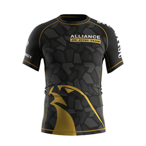 Conjunto de 2 Piezas para Hombre: Rashguard de Compresión Profesional + Pantalones Cortos Transpirables con Abertura Lateral para Máxima Movilidad en BJJ - Product Image 2