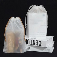 Sacs en plastique CPE givrés imperméables UniOne avec cordon de serrage, en PE+EVA, personnalisables avec LOGO, réutilisables pour vêtements et rangement de voyage