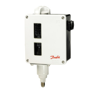 Interruptor de Presión Danfoss RT112 0.8-1.8 Bar Diferencial para Sistemas de Refrigeración - Product Image 1