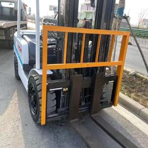 Original Japan TCM30 3 Ton Diesel <b>Forklift</b>, UNICARRIERS FD30 Internal Combustion Counterbalance <b>Forklift</b> for Warehouse - Product Image 1