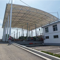 Toit pare-soleil en membrane pour terrains de sport extérieurs, auvent en tissu tendu sur mesure pour abri solaire de terrain de padel – Fournisseur direct usine