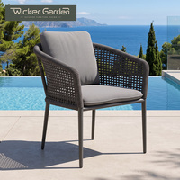 Fauteuil de patio extérieur contemporain en corde tressée avec structure en aluminium et coussins pour jardin, villa, vente en gros aux revendeurs