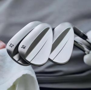 Wedge de Golf Forjado con Acabado Mate, Ranuras Profundas CNC, Máximo Efecto de Giro de 46-64 Grados, Wedge para Arena, Lob y Gap, Logotipo Personalizado, Varilla OEM - Product Image 4
