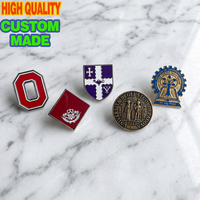 Broches personnalisées en métal motif Rose Tudor pour costumes, blazers, sacs à dos – Symbole d'honneur et de héritage, ne se décolore jamais, production rapide