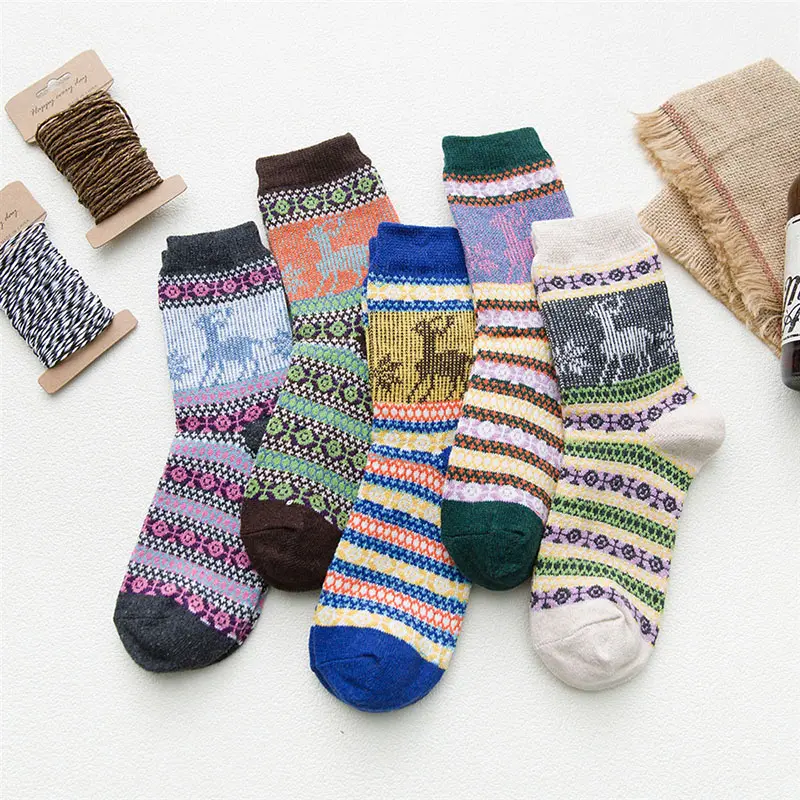 Jingwen OEM calcetines de las de las mujeres kış sıcak kadın çorap