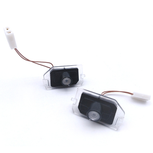 ไฟเลี้ยวข้างกระจกมองข้างรถยนต์ ADT รุ่น GT50 GLC GLE SLK C Class พร้อมโลโก้ OEM ไฟเลเซอร์ Puddle Light - Product Image 2