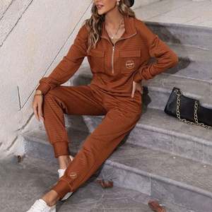 ชุดวอร์มสองชิ้นสำหรับผู้หญิงชุดวอร์มสองชิ้นกระเป๋าวาฟเฟิลแบบรูดซิปแนวสตรีทสไตล์หรูโอเวอร์ไซส์ออกแบบได้ตามต้องการ - Product Image 5