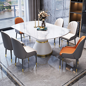 Meubles <span class=keywords><strong>de</strong></span> salle à manger <span class=keywords><strong>Table</strong></span> à manger rétractable ronde en pierre blanche Glam avec socle en métal et <span class=keywords><strong>rallonge</strong></span> <span class=keywords><strong>de</strong></span> feuille à rangement automatique - Product Image 3