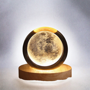 Lampe de nuit LED en forme de boule de cristal 3D, alimentée par piles, avec lumière blanche chaude, décoration moderne pour chambre à coucher, lampe Saturne, vente en gros - Product Image 3