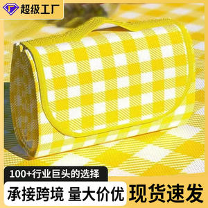 Alfombra de Picnic para Exteriores, Diseño a Cuadros Amarillos, Tela No Tejida, Impermeable, Resistente a la Humedad, Portátil, para 1-8 Personas - Product Image 5