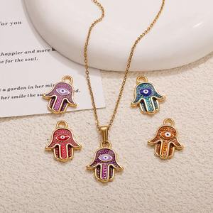 Colgante de Acero Inoxidable con Oro de 18K, Esmalte Colorido, <span class=keywords><strong>Mano</strong></span> de <span class=keywords><strong>Hamsa</strong></span>, <span class=keywords><strong>Mano</strong></span> de Fátima, Amuleto de Protección contra el Mal de Ojo, Talismán de Buena Suerte, Joyería - Product Image 2