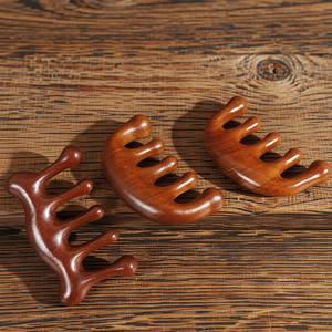 Maßgefertigter Holz-Therapie-Massagekamm für Kopf, Gesicht und Kopfhaut aus Sandelholz, Gua Sha Kamm, Massagegerät, Haarbürste zur Stresslinderung - Product Image 5
