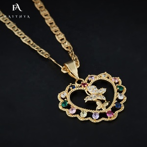 FP1035 vari <span class=keywords><strong>tipi</strong></span> <span class=keywords><strong>di</strong></span> collana con ciondolo regalo per la festa della mamma con zirconi cubici personalizzati Oro Laminado 18k - Product Image 4