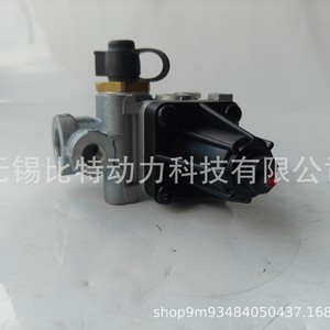 Régulateur de pression d'air Wabco 9753034740 pour camions et autobus - Product Image 3
