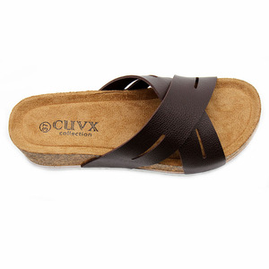 <b>Summer</b> New Design Fashionable Thick-soled Ladies <b>Slippers</b> Heightening Ladies Feet Cross-shaped Outdoor Heightening <b>slippers</b> - Product Image 4