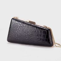 Pochette de soirée rigide à découpe trapézoïdale, imprimé serpent croco synthétique, fermoir métallique géométrique, sac à main pour femme pour occasions formelles, fêtes et mariages
