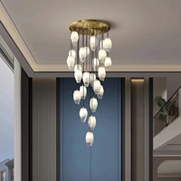 Lustre moderne de luxe en verre cristal avec cadre en métal doré, lampe suspendue en spirale pour villa, escalier, hall, salon