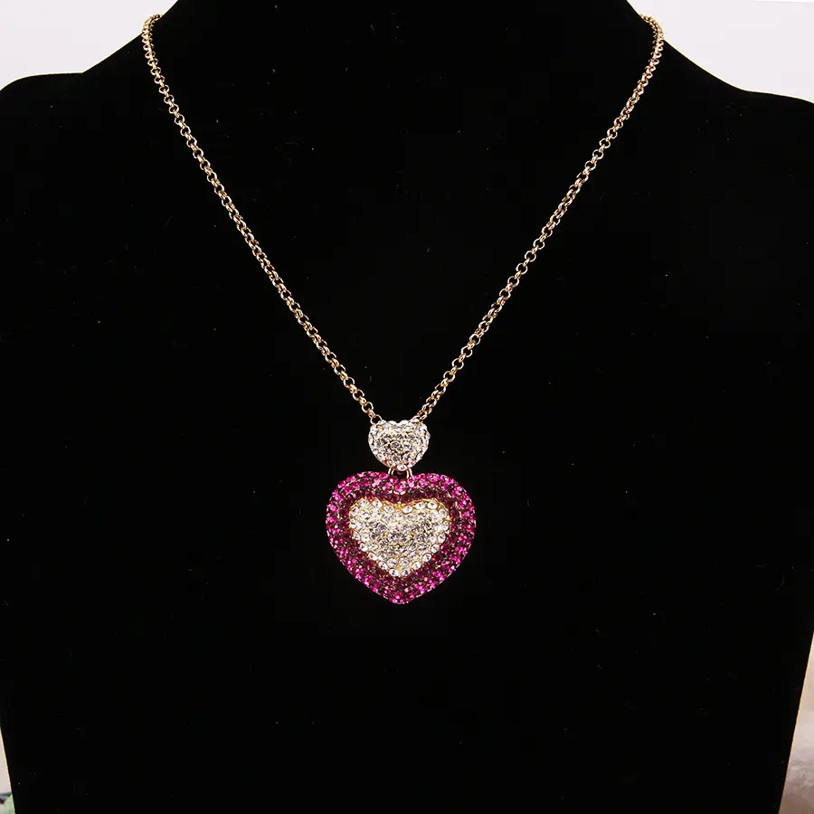 Collane e orecchini di cristallo colorati all'ingrosso, set di gioielli a forma di cuore moda donna