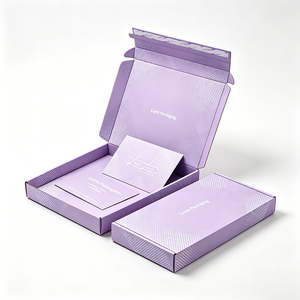 Boîtes d'expédition pour vêtements en carton ondulé avec impression de logo de marque personnalisée, couleur rose, emballage pour envoi postal avec ruban et sac en papier - Product Image 2