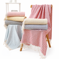 Serviettes de plage turques haut de gamme personnalisables avec logo, séchage rapide et anti-sable, et essentiels de vacances – Vente en gros à succès