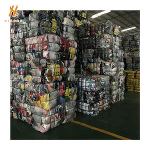 Vente en gros de vêtements de seconde main <span class=keywords><strong>pour</strong></span> <span class=keywords><strong>femme</strong></span>, baskets d'occasion de créateur mixtes à la mode - Product Image 5