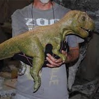 Marionnette de dinosaure en métal de haute qualité et abordable pour une utilisation en intérieur/extérieur dans les parcs d'aventure et les aéroports