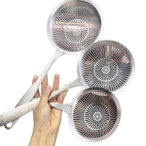 Colador de titanio puro con mango largo y grueso para fideos, ideal para restaurantes de hot pot y autoservicio, duradero, fabricado en Jieyang. - Product Image 1
