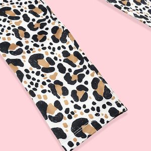 Vêtements pour enfants en gros : Ensemble de sport pour filles avec haut de yoga imprimé léopard et leggings de sport à taille haute - Product Image 5