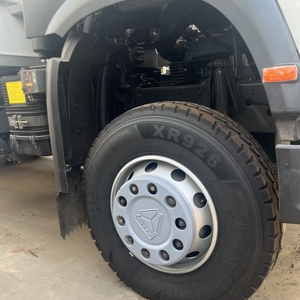 Camión Volquete HOWO Usado de 371HP, 6x4, 10 Ruedas, de Servicio Pesado para Trabajos en Sitios Mineros, Exportación a África y Otros Países - Product Image 2