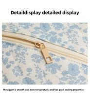 Housse de Bible matelassée en coton à motif floral avec logo personnalisé pour femme, petite pochette de rangement portable, sac fourre-tout anti-poussière avec fermeture éclair pour livre de prières
