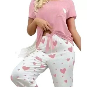 Pyjamas pour femmes, pyjamas à manches courtes, pyjamas à pantalon long, ensemble de pyjamas imprimés pour femmes, fabrication en usine - Product Image 1