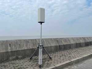 Système de brouillage de détection de drones fixe Yyt T1CP-OSJ, portée 1-5 km, 100-6000 MHz, étanche IP65, monté sur trépied, pour la sécurité périmétrique des drones - Product Image 3