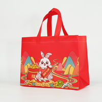 Gros fourre-tout cadeau sacs pour les petites entreprises modèle animal cadeau emballage imprimé non tissé sac Faible quantité minimale de commande sacs à provisions réutilisables