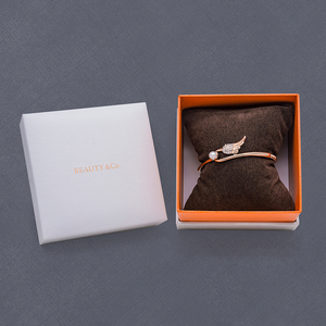 Venta al por mayor de encargo blanco caja de regalo <span class=keywords><strong>para</strong></span> pulsera colgante anillo conjunto de joyas de embalaje - Product Image 4